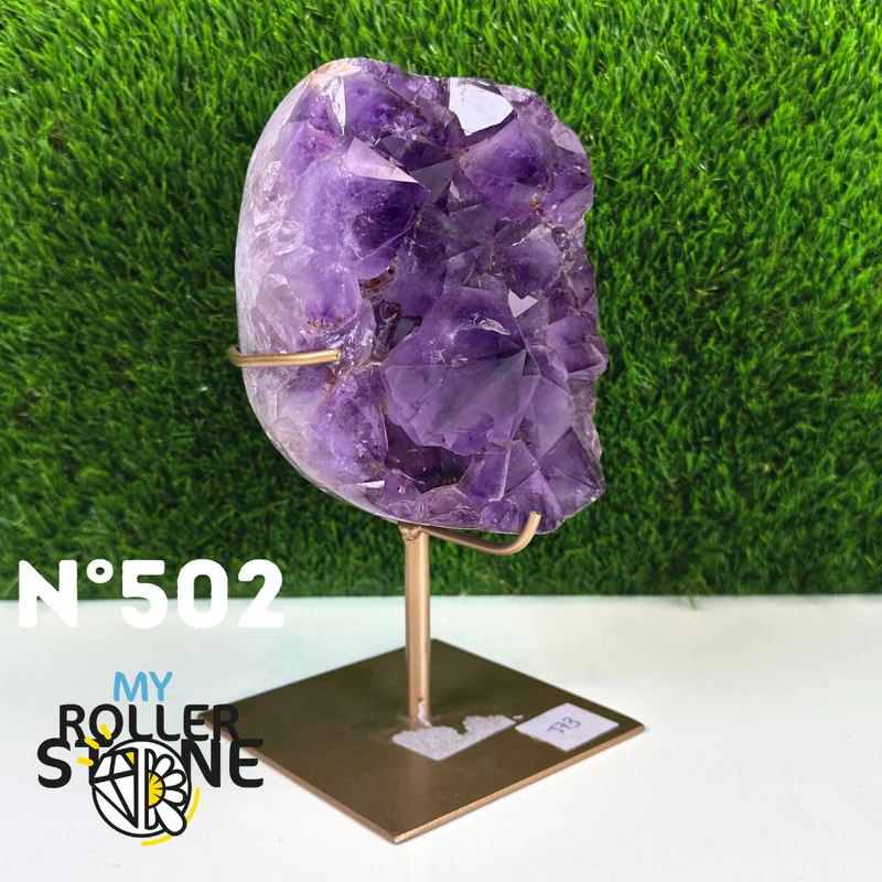 Amethyst-Geode auf Metallständer Nr. 502