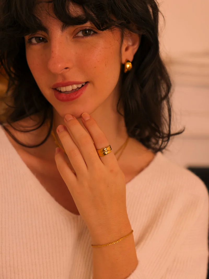 Shiny Aura Ring