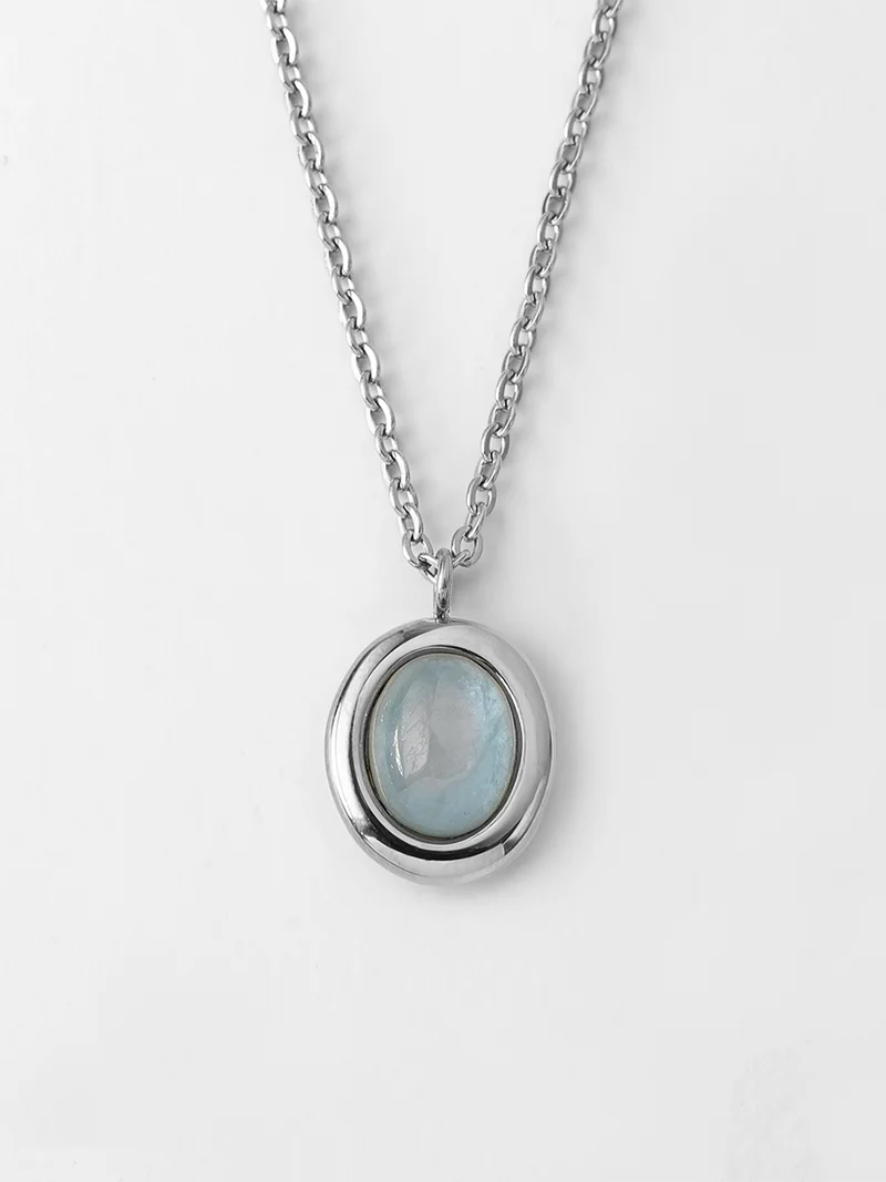 Chasing Starlight Light Blue Kette