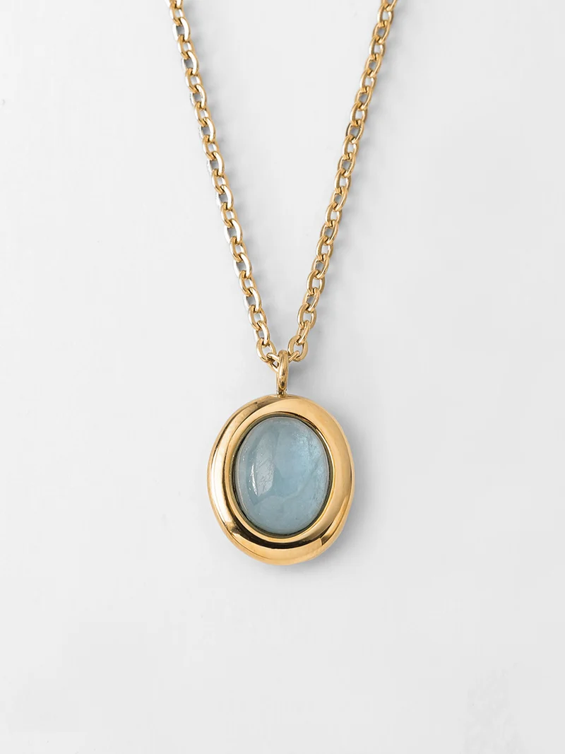 Chasing Starlight Light Blue Kette