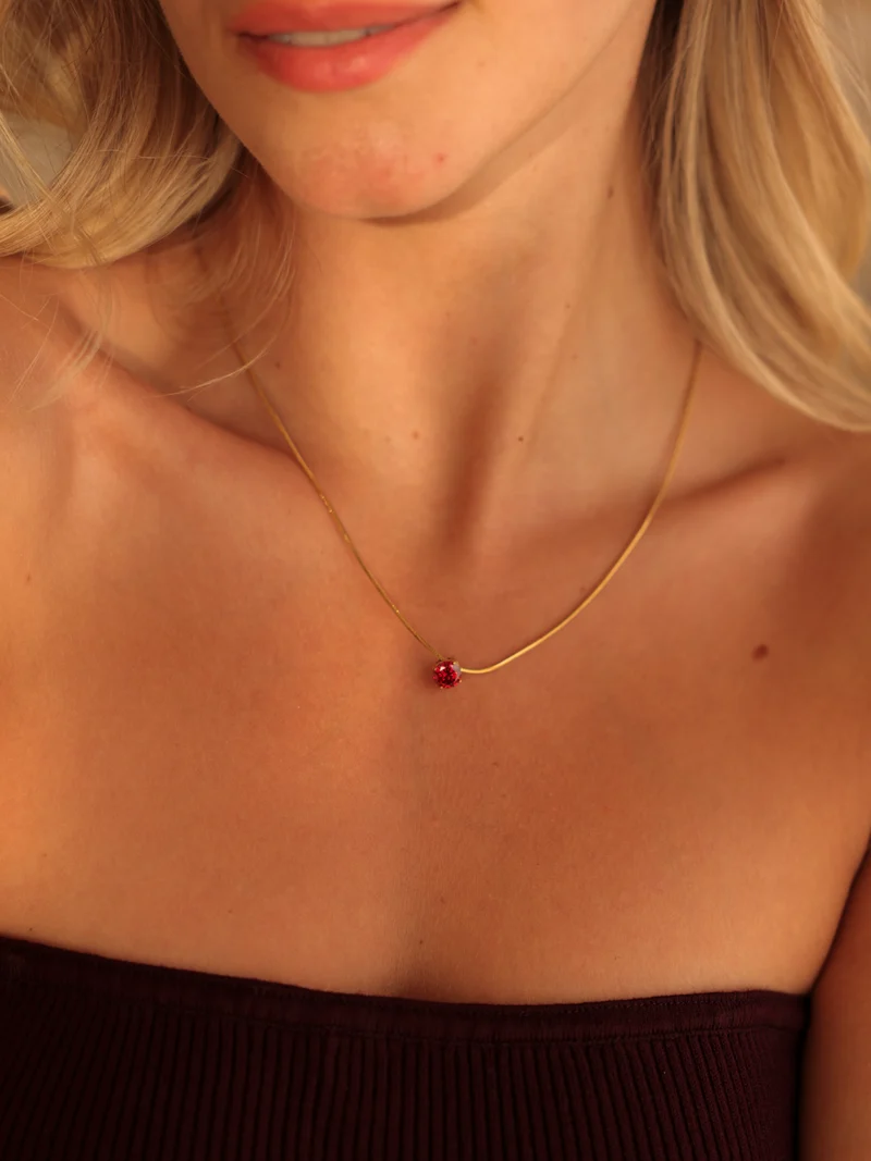 Crystal Delight Dark Red Kette