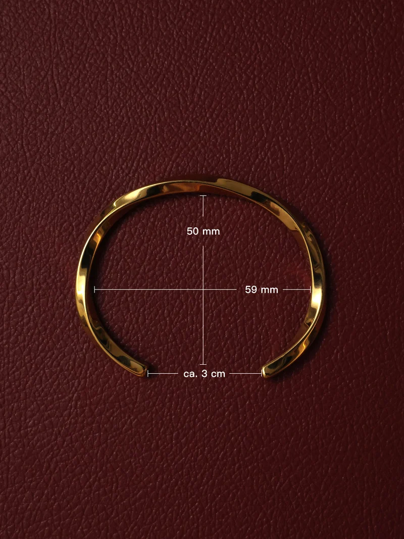 Simple Spiral Armcuff