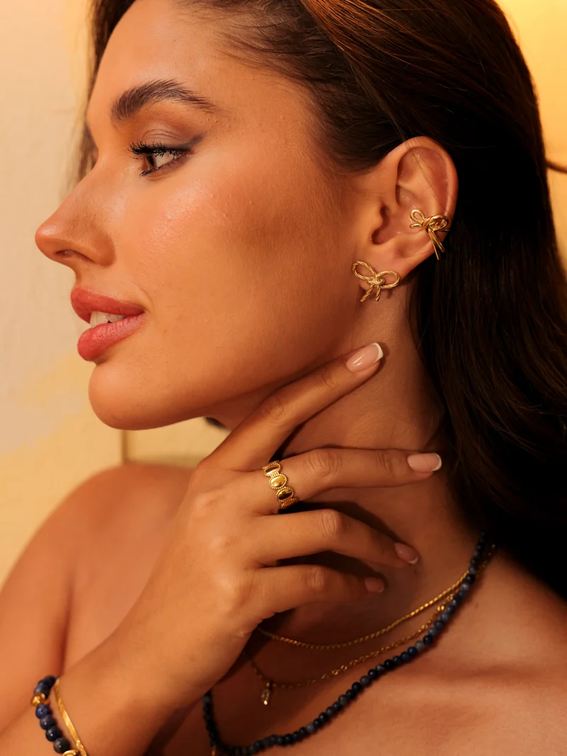 Twist Bow Earcuff
