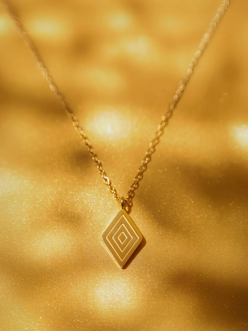 Linear Grace Kette