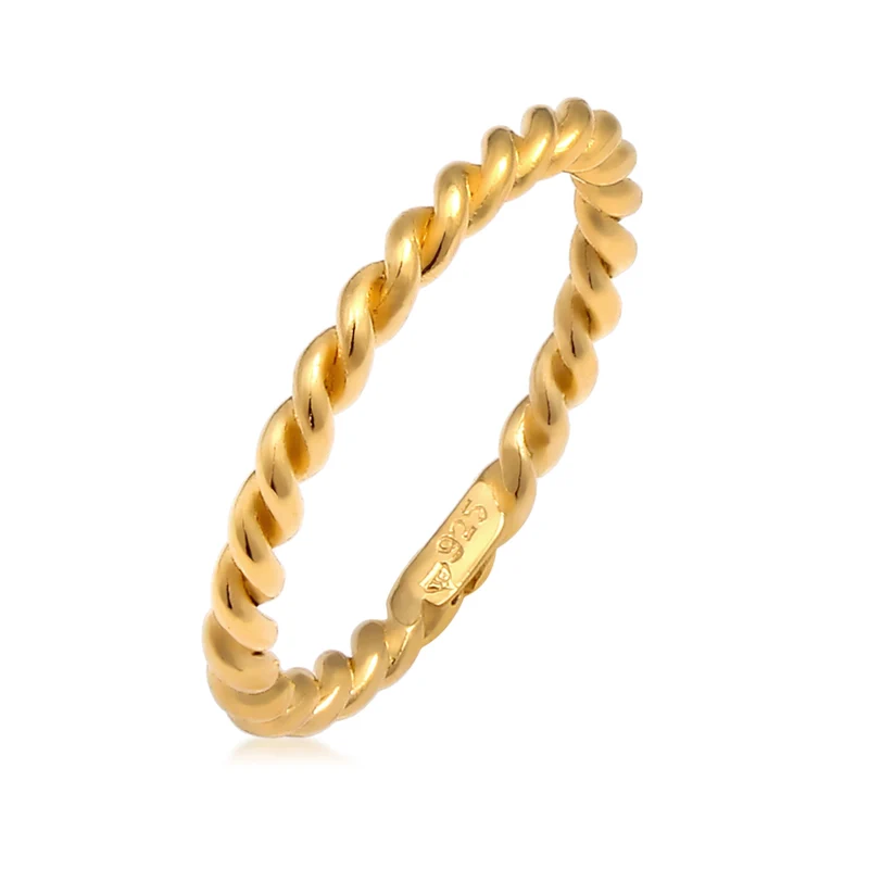 Ring Twisted