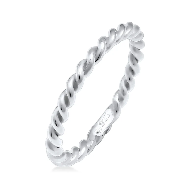 Ring Twisted