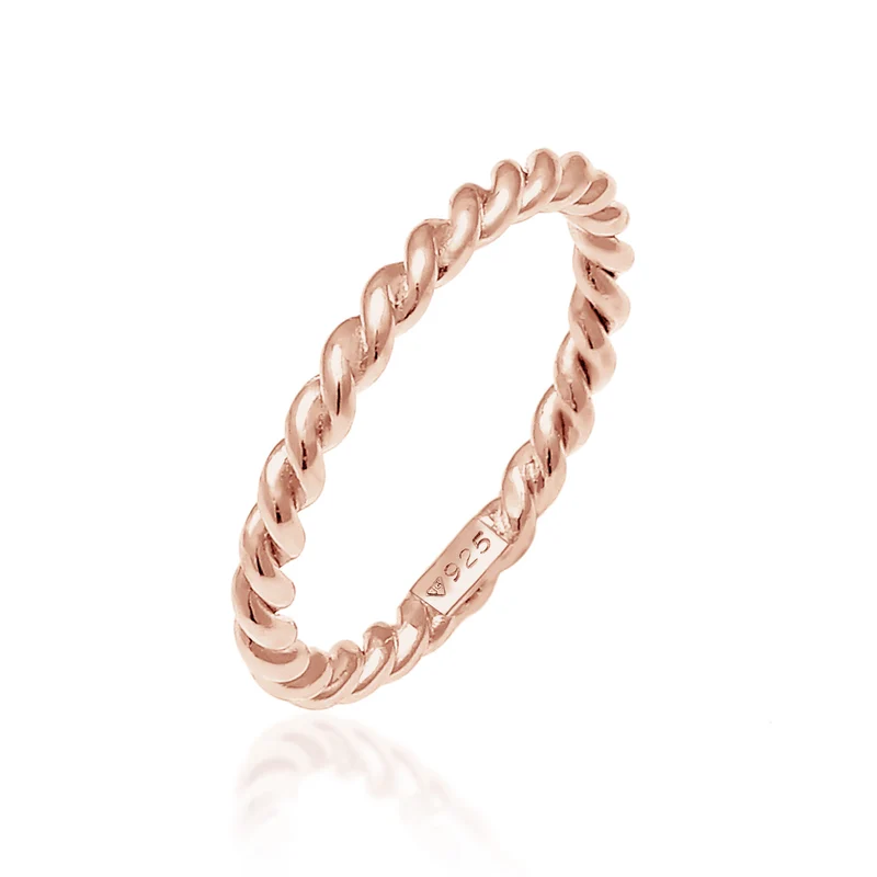 Ring Twisted