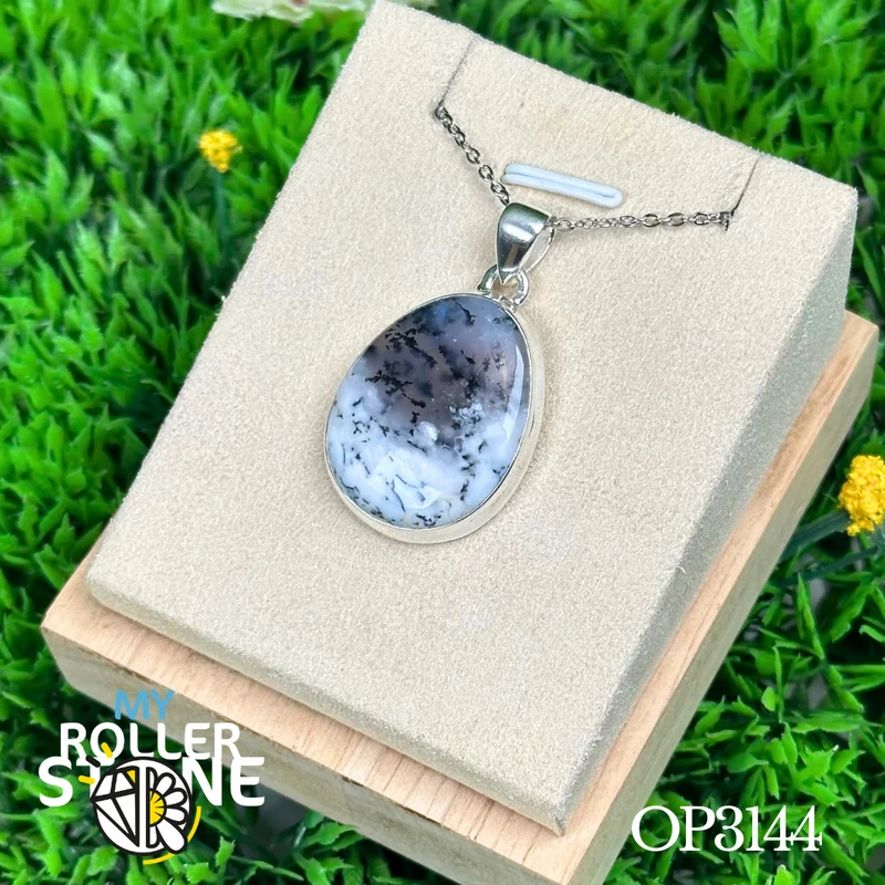 Silberner Anhänger mit dendritischem Opal #OP3144