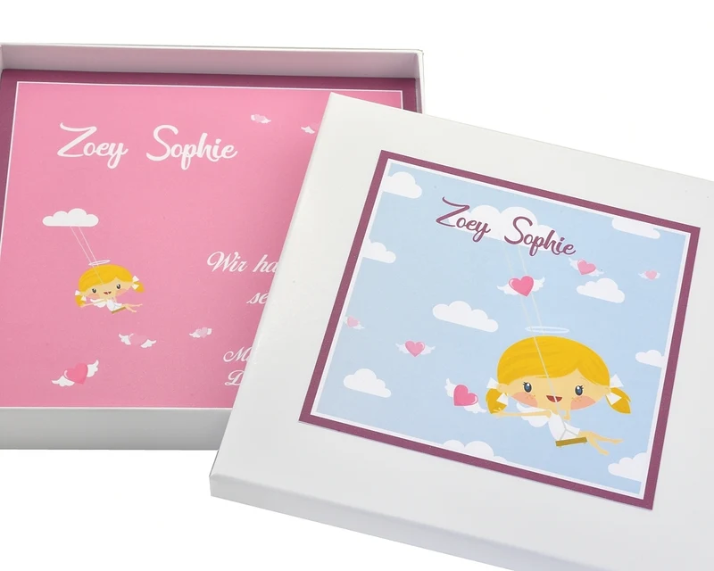 GESCHENK SCHACHTEL SILBERKETTE MIT "BABYFÜßCHEN" GESCHENK ZUR GEBURT NAMENSSCHMUCK
