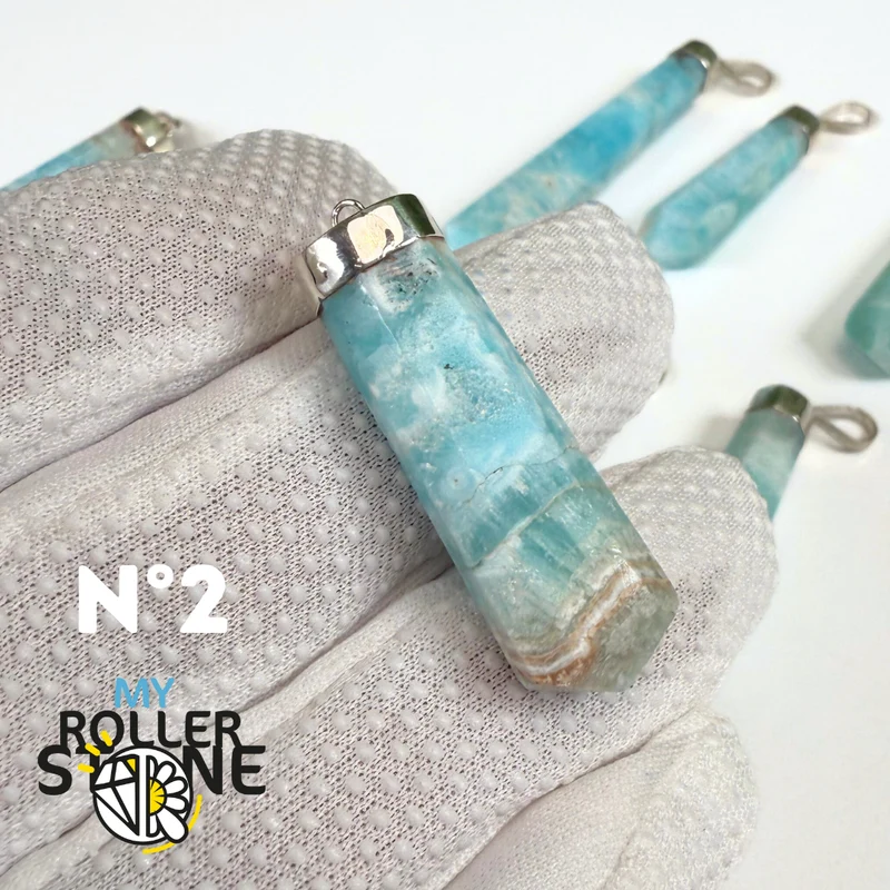 Anhänger aus blauem Aragonit und Silber