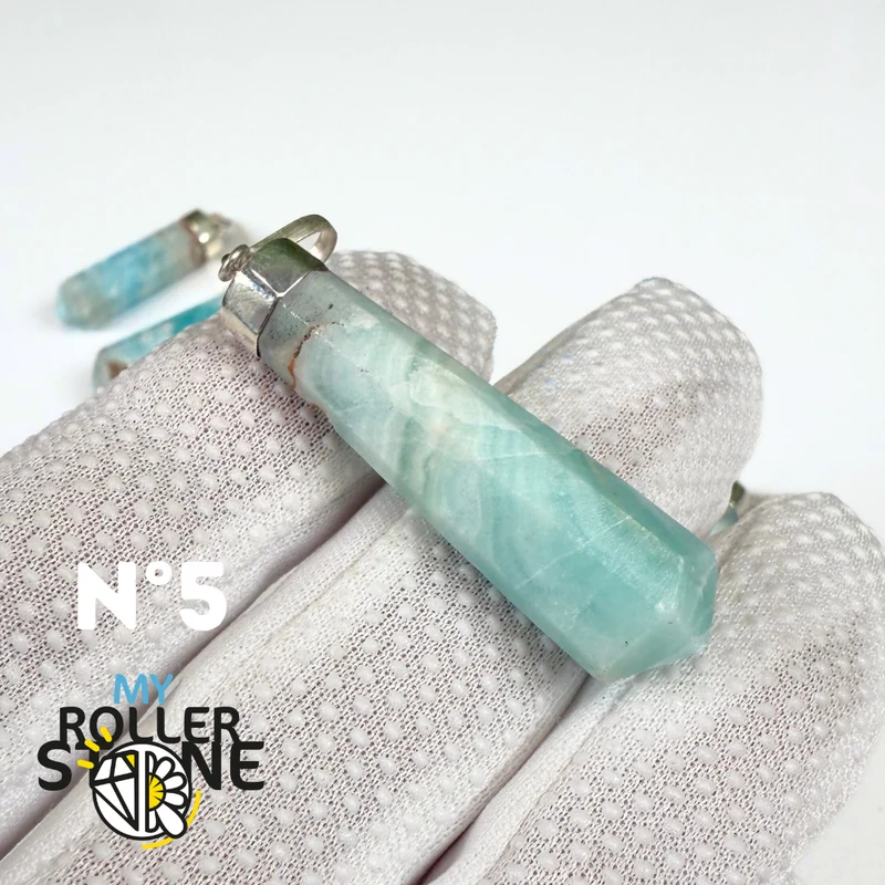 Anhänger aus blauem Aragonit und Silber