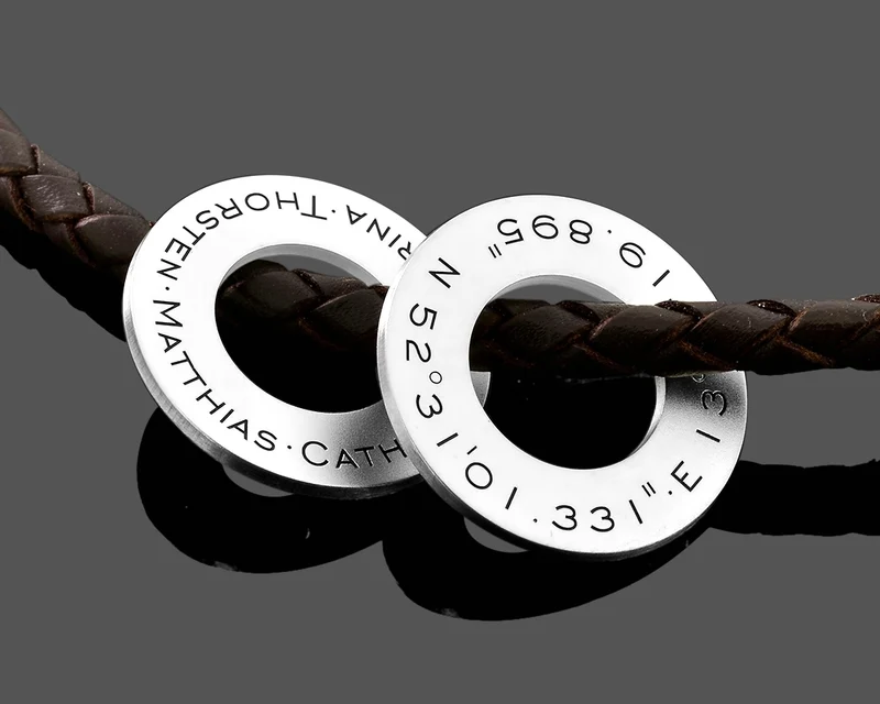 LEDERKETTE MIT 925 SILBER ANHÄNGER GRAVUR PERSONALISIERTER SCHMUCK