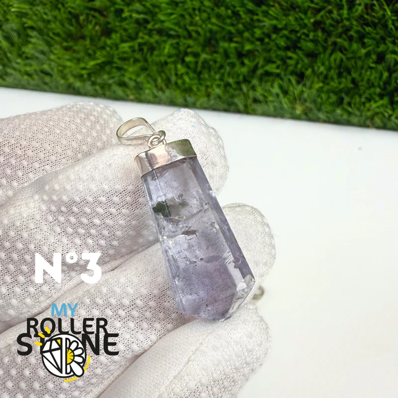 Anhänger aus Fluorit und Silber