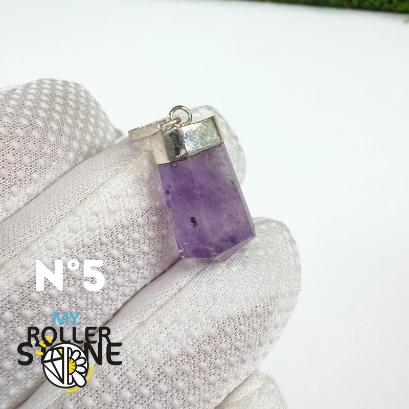 Amethyst- und Silberanhänger