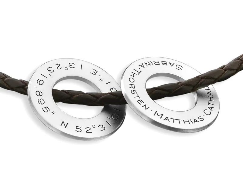 LEDERKETTE MIT GRAVUR FÜR HERREN KOORDINATEN NAMEN HERRENSCHMUCK
