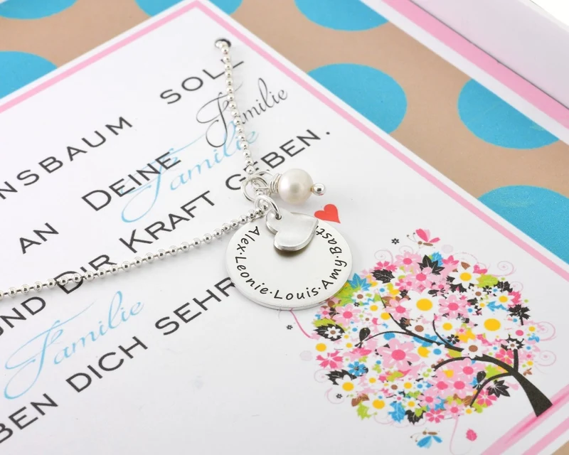 KETTE MIT NAMEN SILBER FAMILIENSCHMUCK GESCHENKSCHACHTEL HERZ SCHMUCK BOX