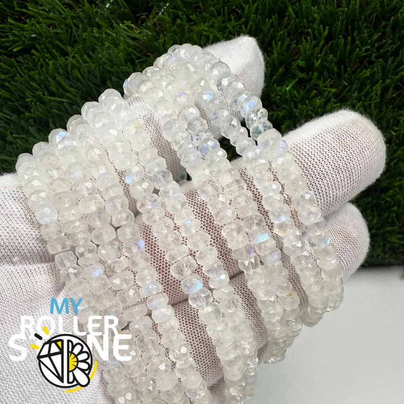 5A Facettiertes Mondsteinarmband