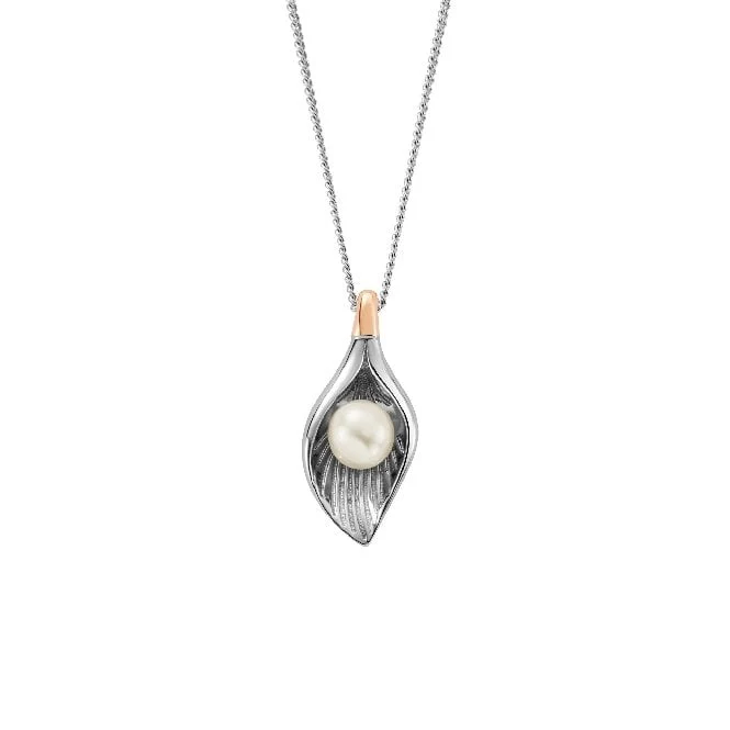 Nature's Wonder Silver Oyster Shell Pendant with Pearl