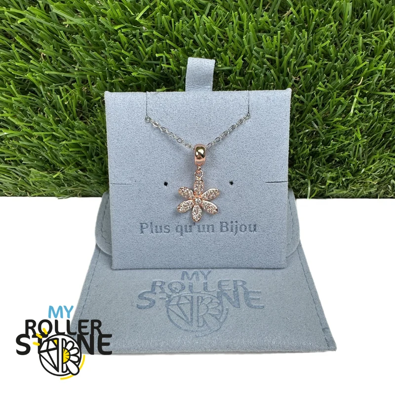 Messing-Blumenanhänger-Set mit mikropavé-gefassten Zirkonia (3 Farben)