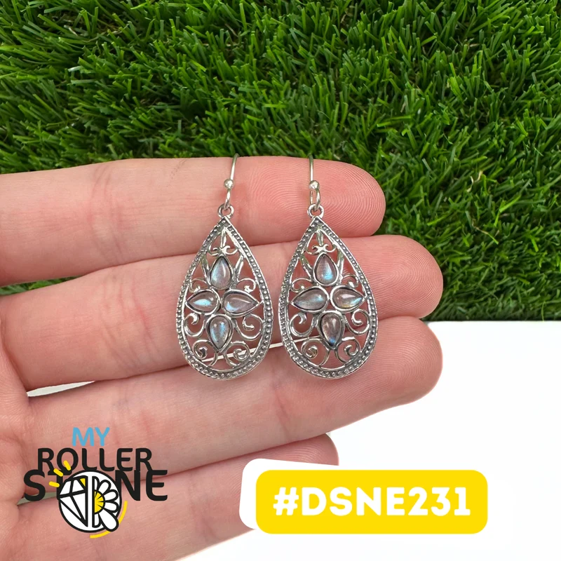 Ohrringe im filigranen Tropfendesign mit Labradorit in 925er Sterlingsilber #DSNE231