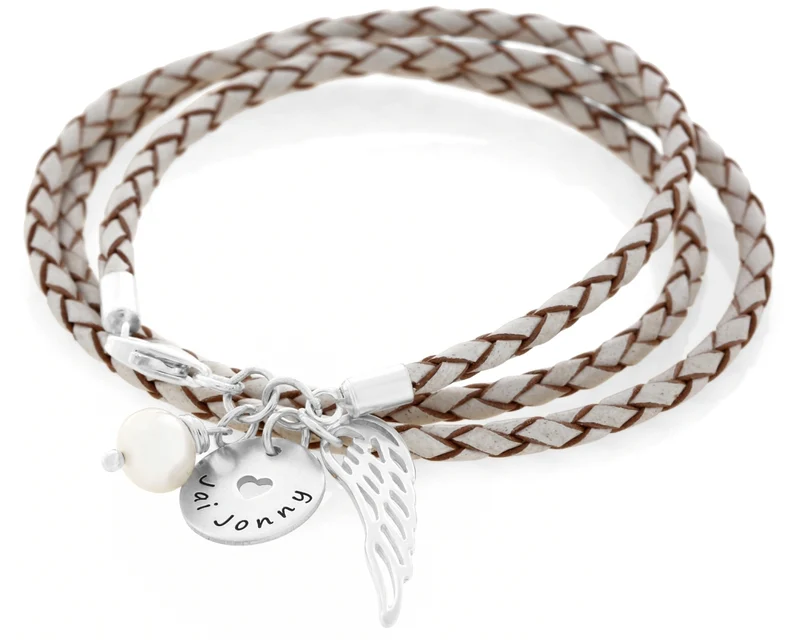 ARMBAND MIT GRAVUR ANHÄNGER FLÜGEL GESCHENK MAMA NAMEMSARMBAND