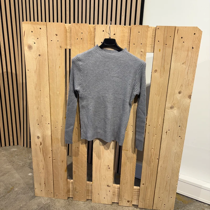 Ripped Longsleeve - Grau