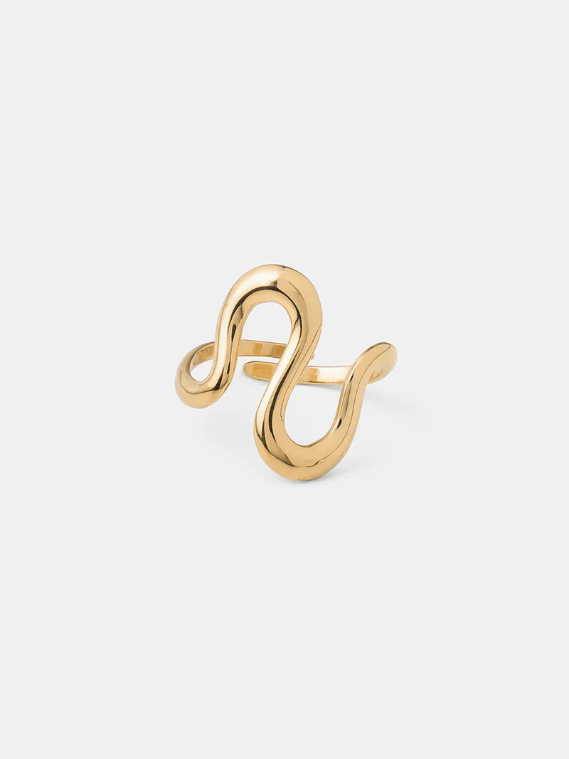 Twisted Elegance Ring
