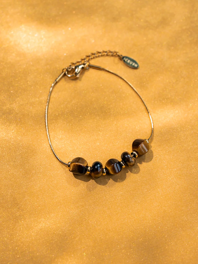 Modern Tiger's Eye ARMBAND