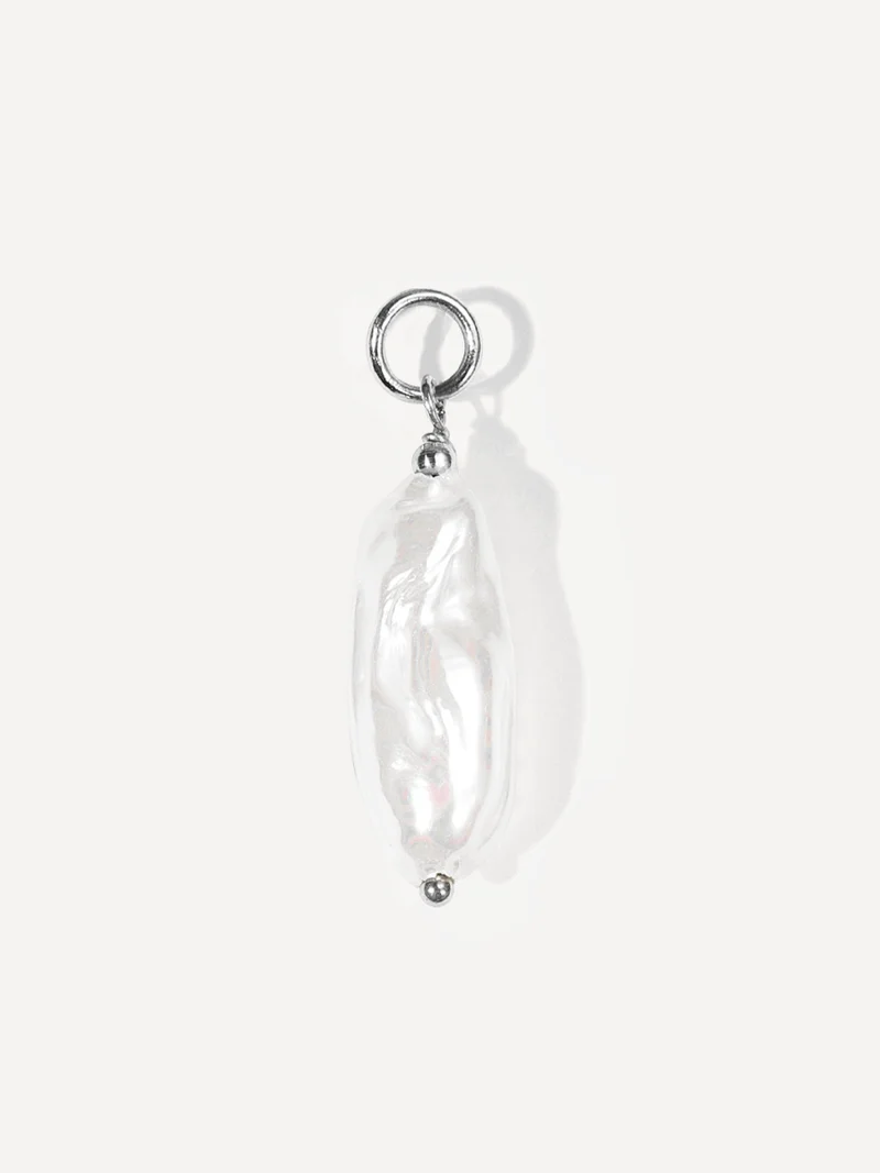 17x6,4mm Flowing Pearl Ohrring-Charm