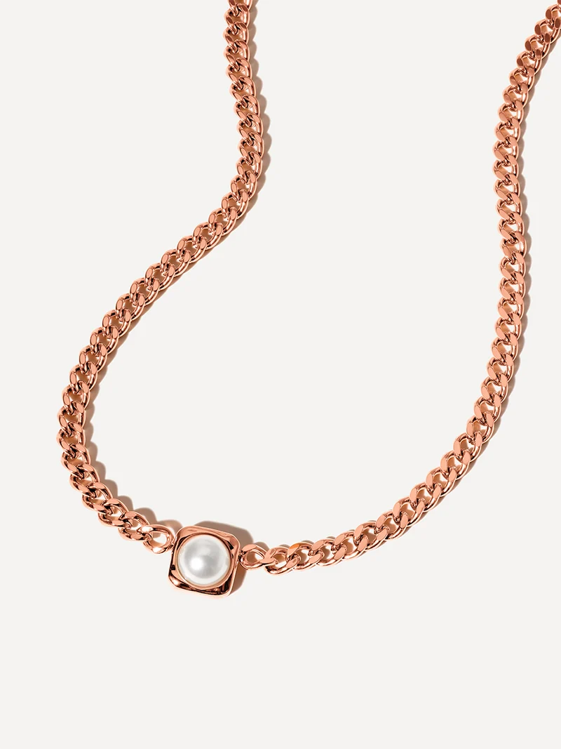 Modern Edge Pearl Kette