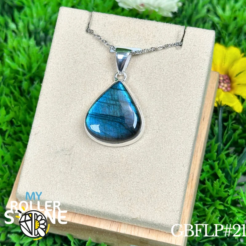 Blauer Feuer Labradorit Anhänger #GBFLP21