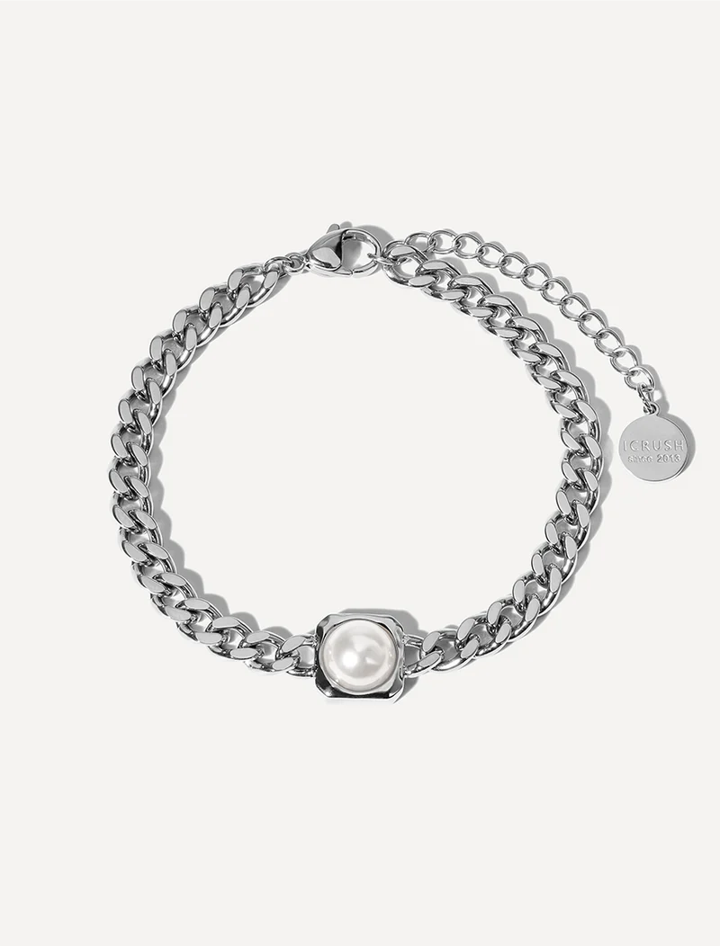 Modern Edge Pearl ARMBAND