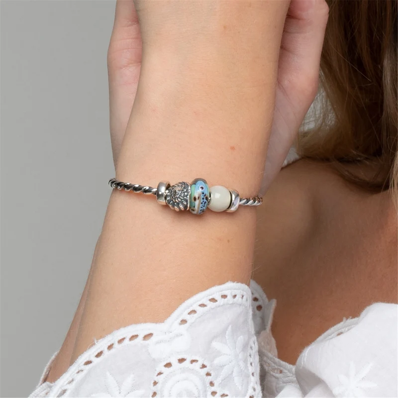 Gedrehte Armspange, silber