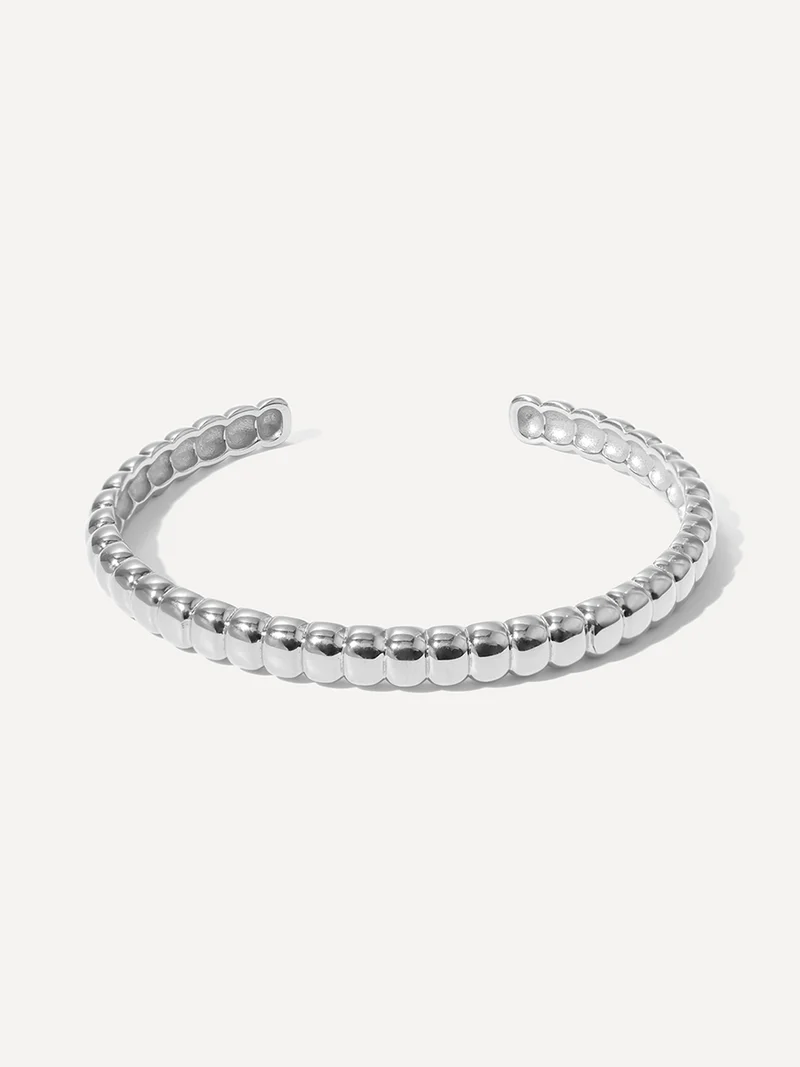 Lustrous Wave Armcuff