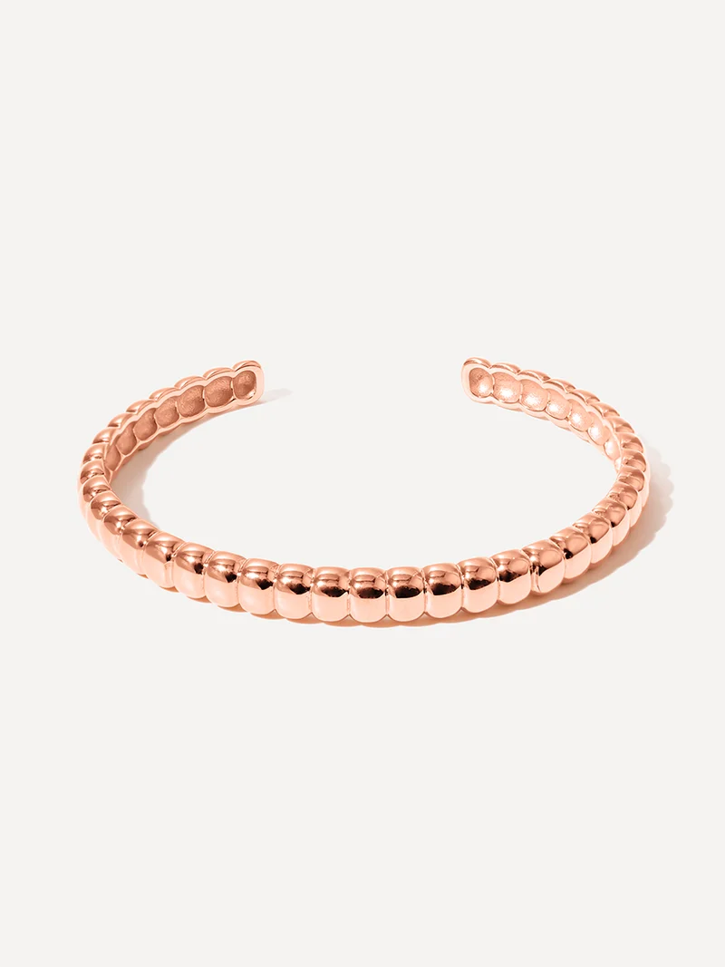 Lustrous Wave Armcuff