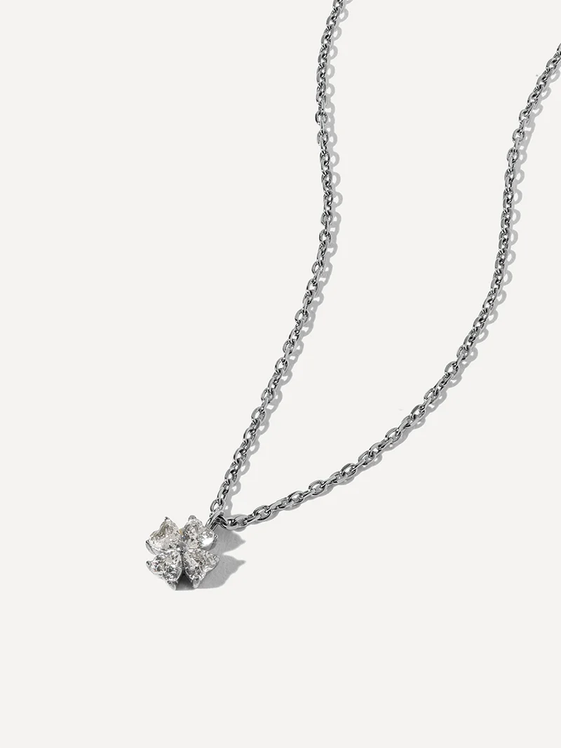 Heart Petal Kette