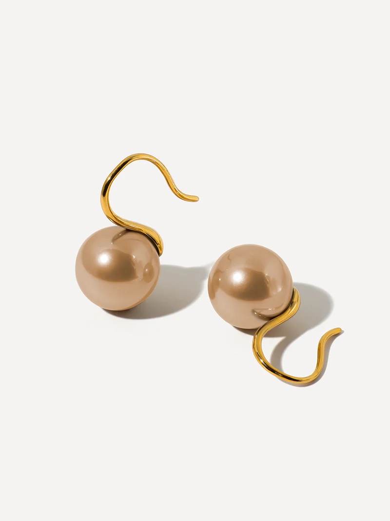 Sway Pearl Coffee Ohrringe