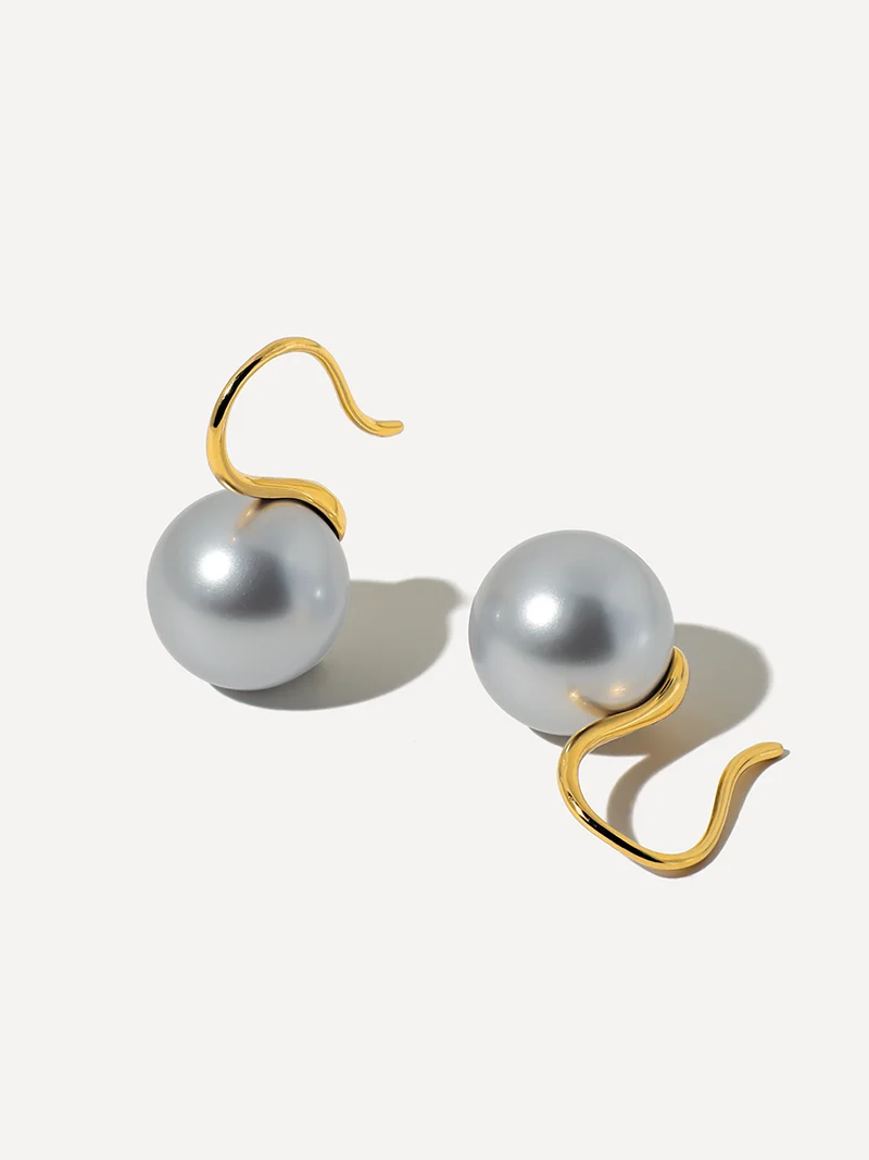 Sway Pearl Grey Ohrringe