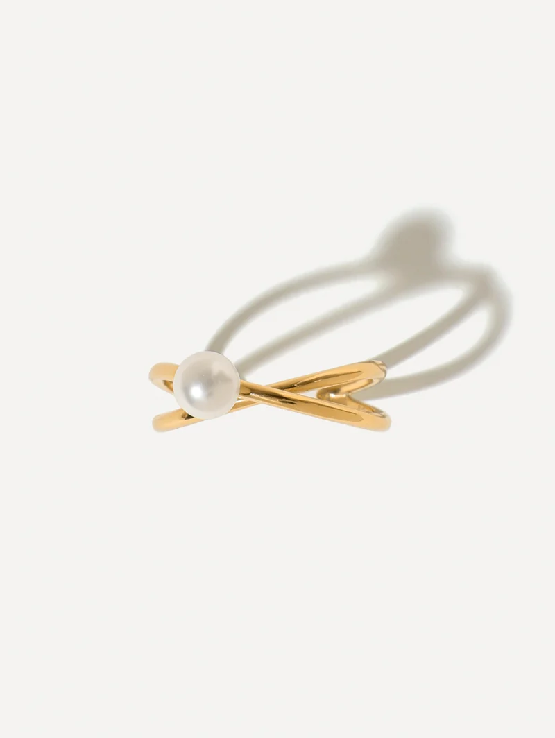 Pearl Twist Ring