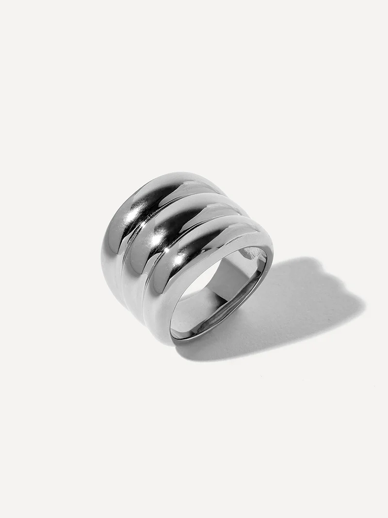 Neo Orbit Ring