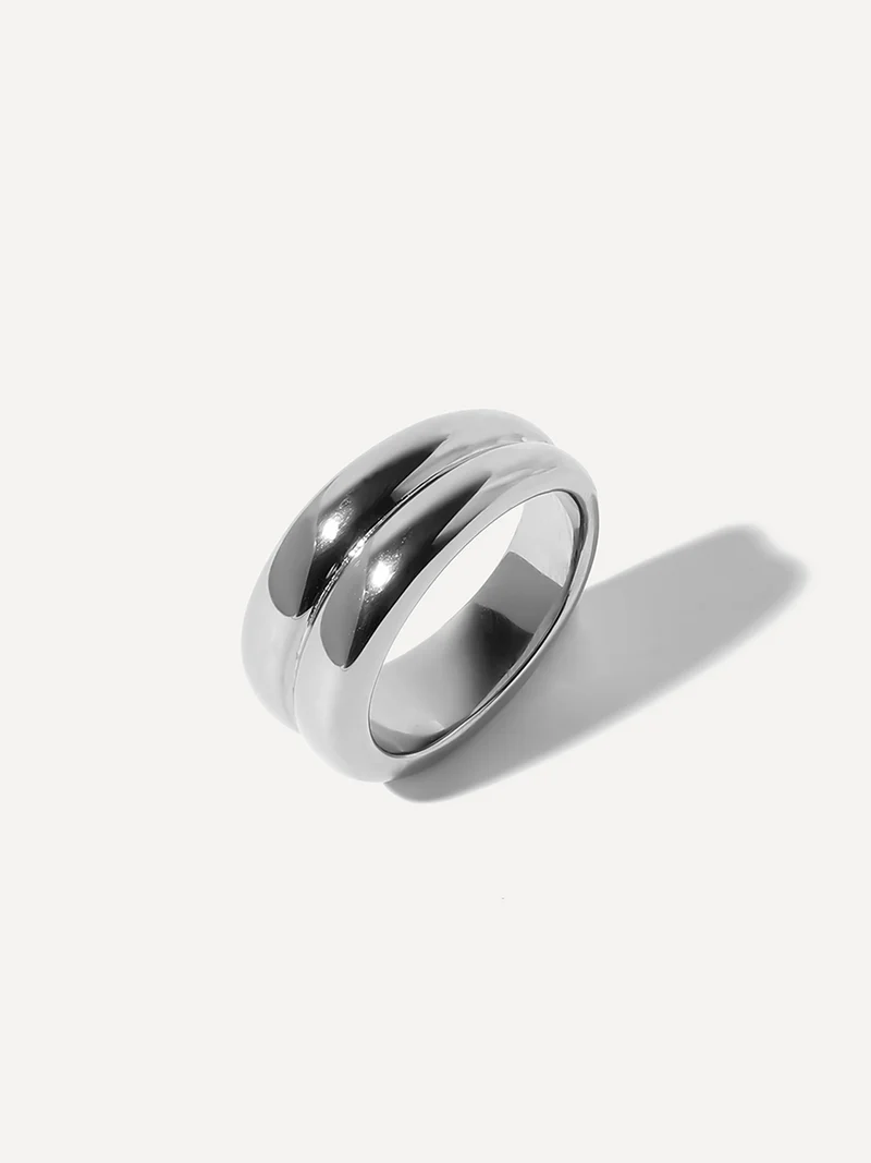Lunar Loop Ring