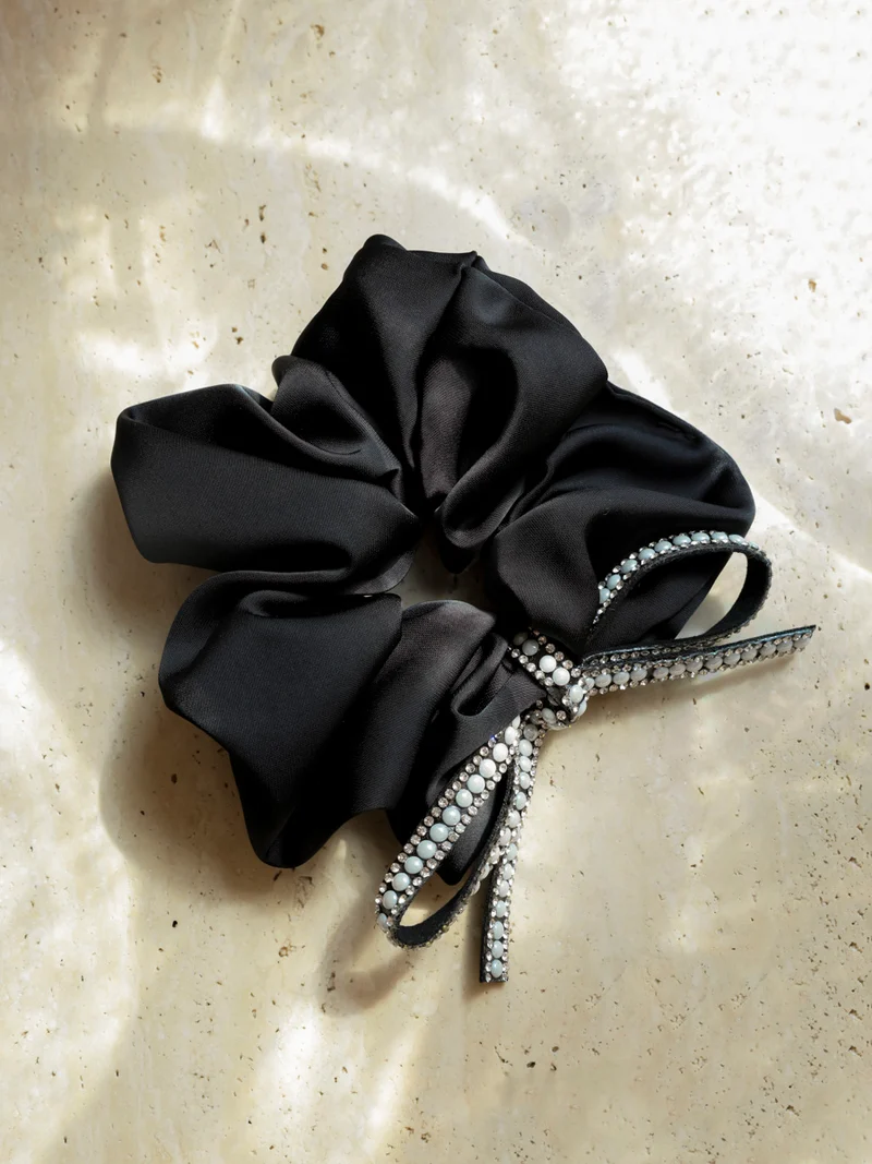 Shiny Pearl Black Scrunchie