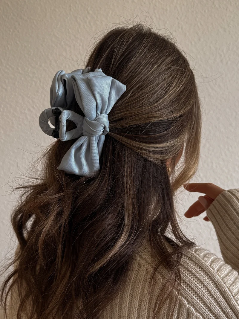 Sweet Bow Blue Haarklammer