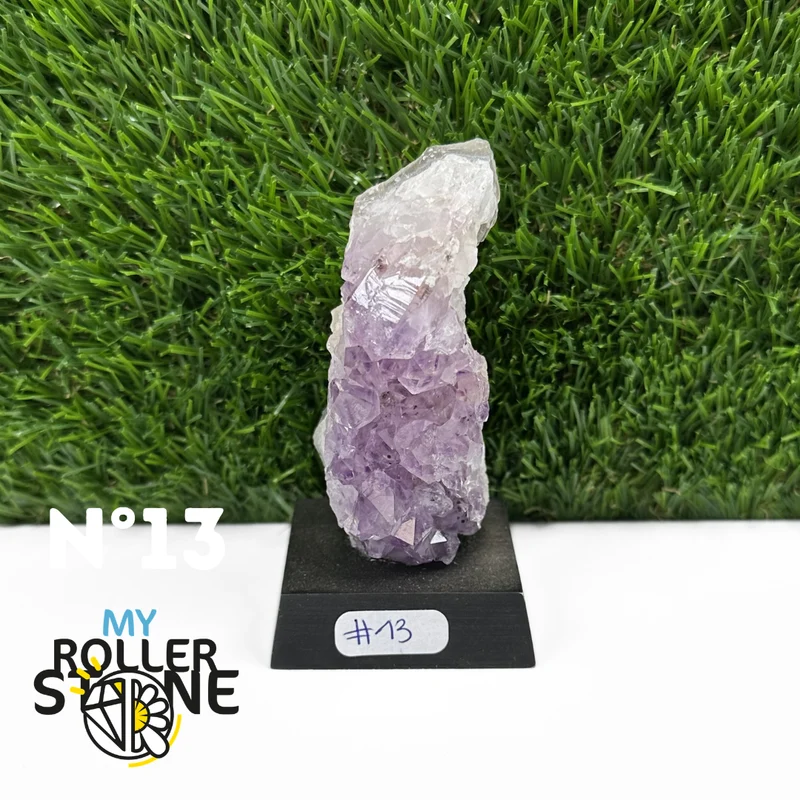 Amethyst auf Sockel