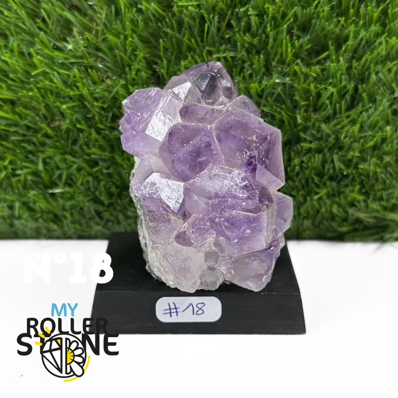 Amethyst auf Sockel