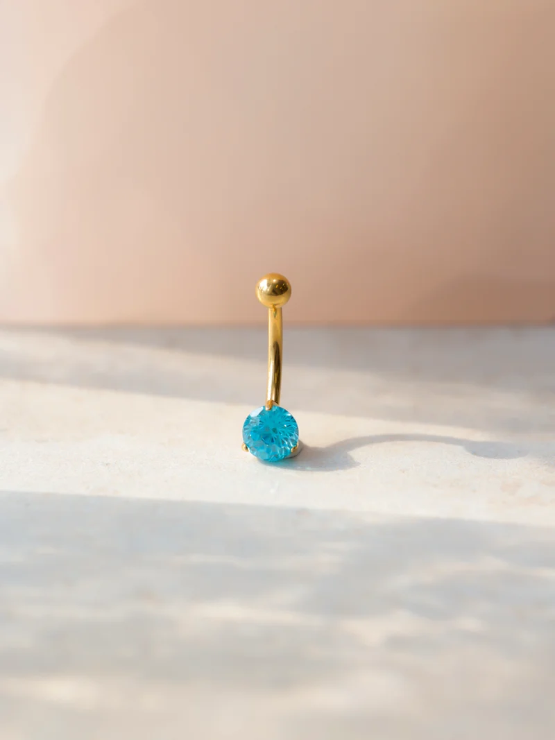 Ethereal Spark Blue Titan Bauchnabelpiercing