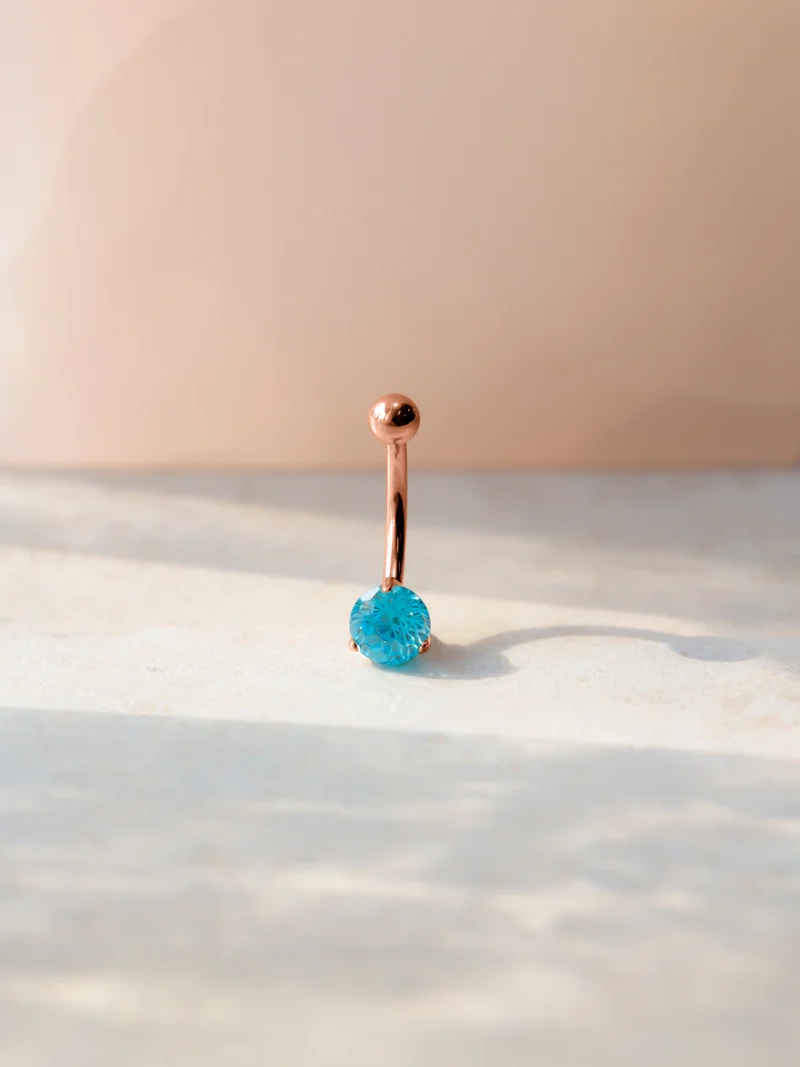 Ethereal Spark Blue Titan Bauchnabelpiercing