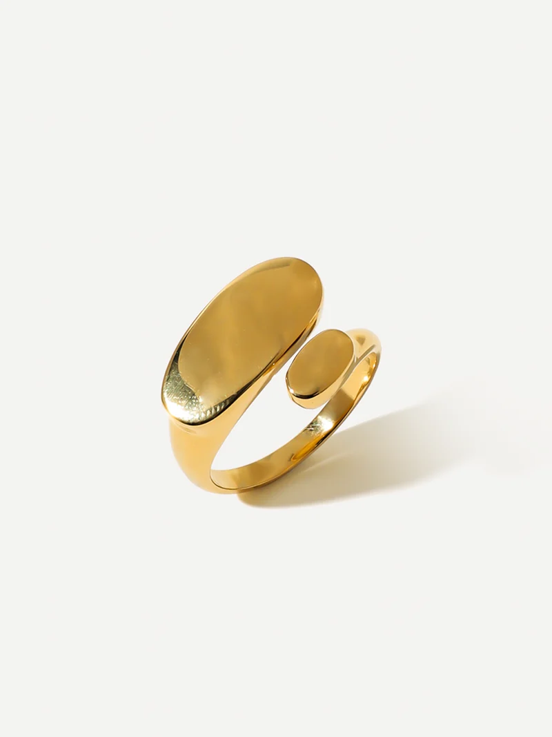 Oval Curve Ring