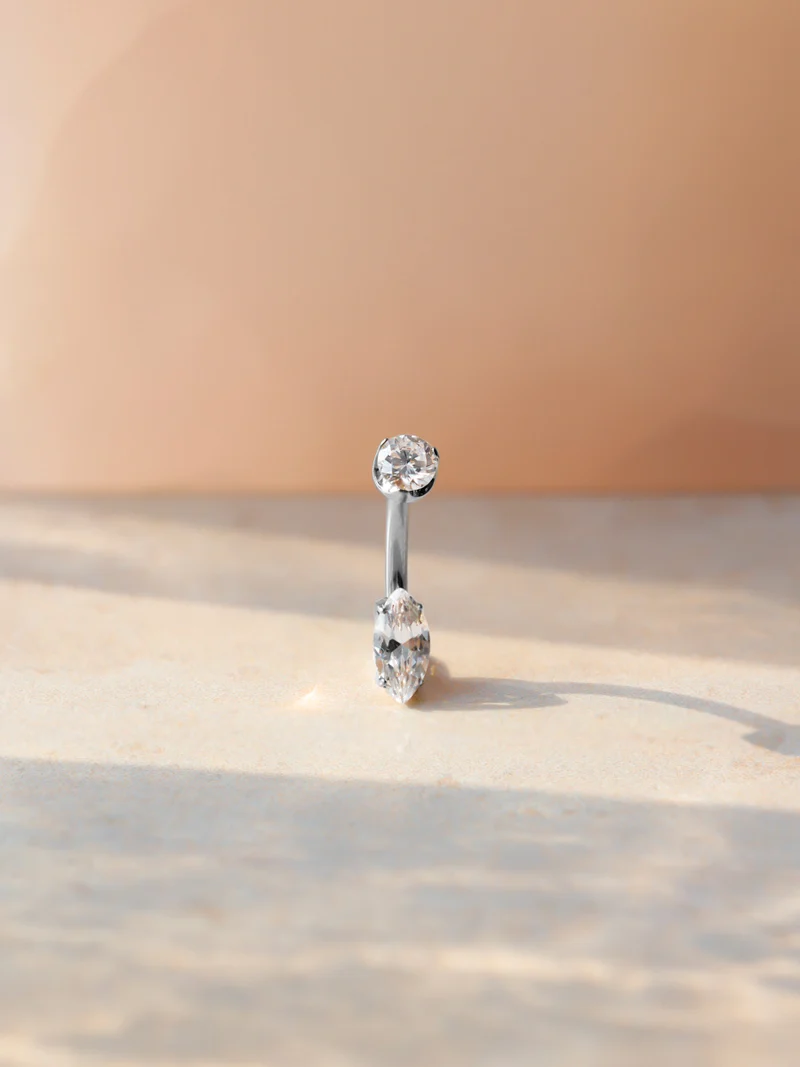 Elegance Eye Titan Bauchnabelpiercing