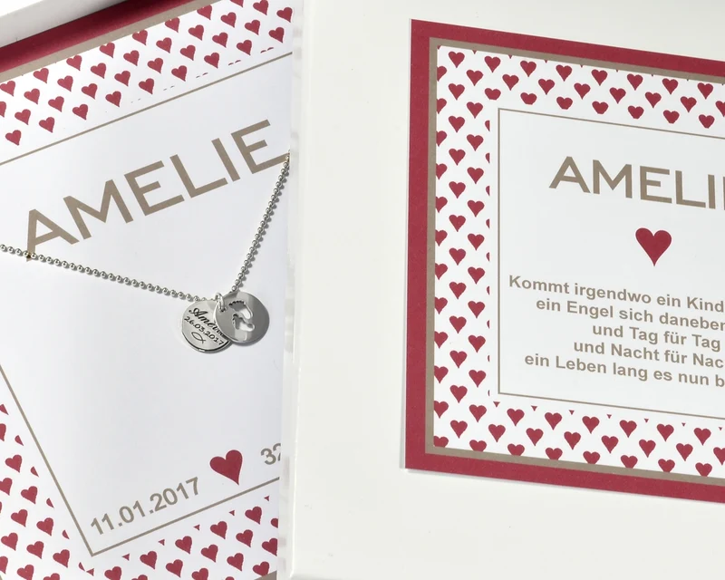 GEBURTSGESCHENK KETTE MIT FÜSSEN, NAME, MIT GRAVUR, SCHACHTEL